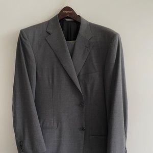 Men's Charcoal Gray, Summer Wool Canali Suit, Great condition, 46L 40" Waist